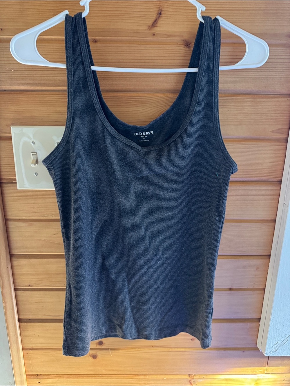Old Navy Women's Charcoal Ribbed Tank Top